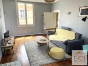 En location Appartement 2 pièces 44 m