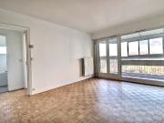 En location Appartement 2 pièces 49 m
