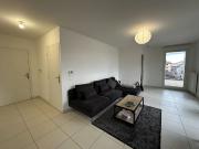 En location Appartement 2 pièces 52 m