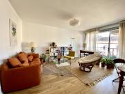 En location Appartement 2 pièces 57 m