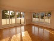 En location Appartement 2 pièces 65 m