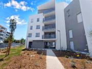 En location Appartement 2 pièces 80 m