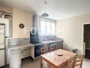 En location Appartement 3 pièces 100 m