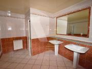 En location Appartement 3 pièces 134 m