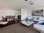 En location Appartement 3 pièces 268 m