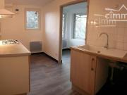En location Appartement 3 pièces 43 m