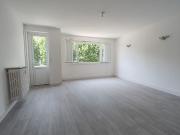 En location Appartement 3 pièces 55 m