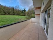 En location Appartement 3 pièces 55 m