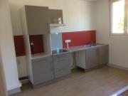 En location Appartement 3 pièces 58 m