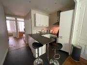 En location Appartement 3 pièces 61 m