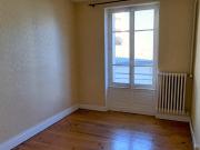 En location Appartement 3 pièces 62 m