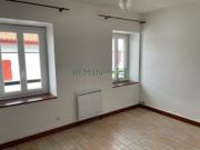 En location Appartement 3 pièces 64 m