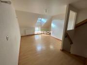 En location Appartement 3 pièces 64 m
