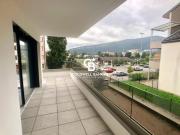 En location Appartement 3 pièces 64 m