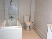 En location Appartement 3 pièces 64 m