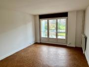 En location Appartement 3 pièces 65 m