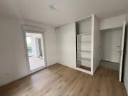 En location Appartement 3 pièces 65 m