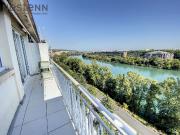 En location Appartement 3 pièces 65 m