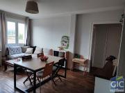 En location Appartement 3 pièces 65 m