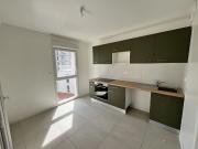 En location Appartement 3 pièces 70 m