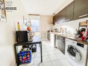 En location Appartement 3 pièces 70 m