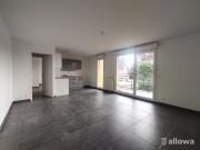 En location Appartement 3 pièces 71 m