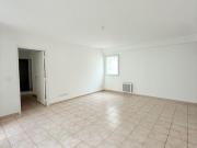 En location Appartement 3 pièces 72 m