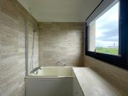 En location Appartement 3 pièces 74 m