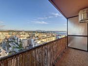 En location Appartement 3 pièces 75 m