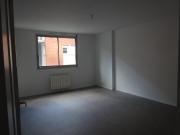En location Appartement 3 pièces 76 m