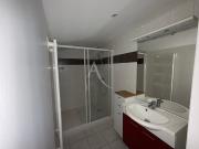En location Appartement 3 pièces 78 m