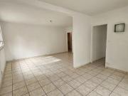 En location Appartement 3 pièces 80 m