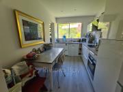 En location Appartement 3 pièces 81 m