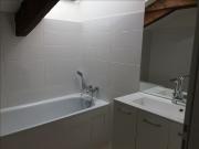 En location Appartement 3 pièces 85 m