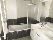 En location Appartement 3 pièces 88 m