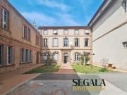 En location Appartement 4 pièces 106 m