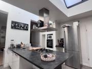 En location Appartement 4 pièces 106 m