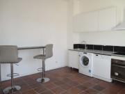 En location Appartement 4 pièces 110 m