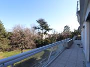 En location Appartement 4 pièces 114 m
