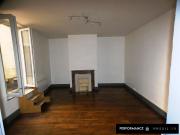 En location Appartement 4 pièces 115 m