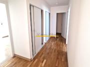 En location Appartement 4 pièces 116 m