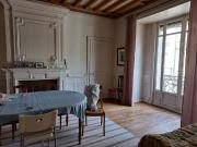En location Appartement 4 pièces 121 m