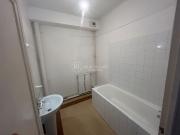 En location Appartement 4 pièces 123 m