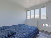 En location Appartement 4 pièces 62 m