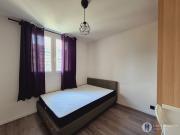En location Appartement 4 pièces 65 m