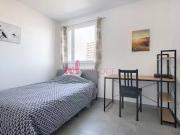 En location Appartement 4 pièces 66 m