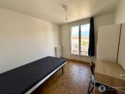 En location Appartement 4 pièces 69 m