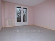 En location Appartement 4 pièces 69 m