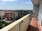 En location Appartement 4 pièces 70 m