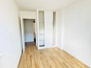 En location Appartement 4 pièces 75 m